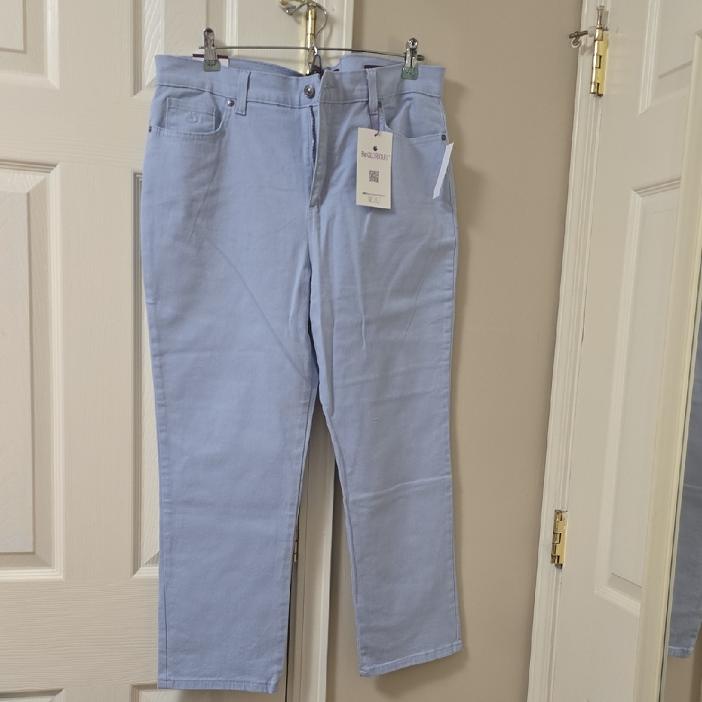 Gloria Vanderbilt Women's Straight Leg Jeans in Soft Blue